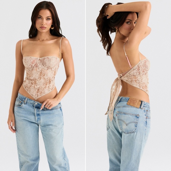 NEW House of CB Fernanda Lace Top Cream Small - Picture 1 of 16